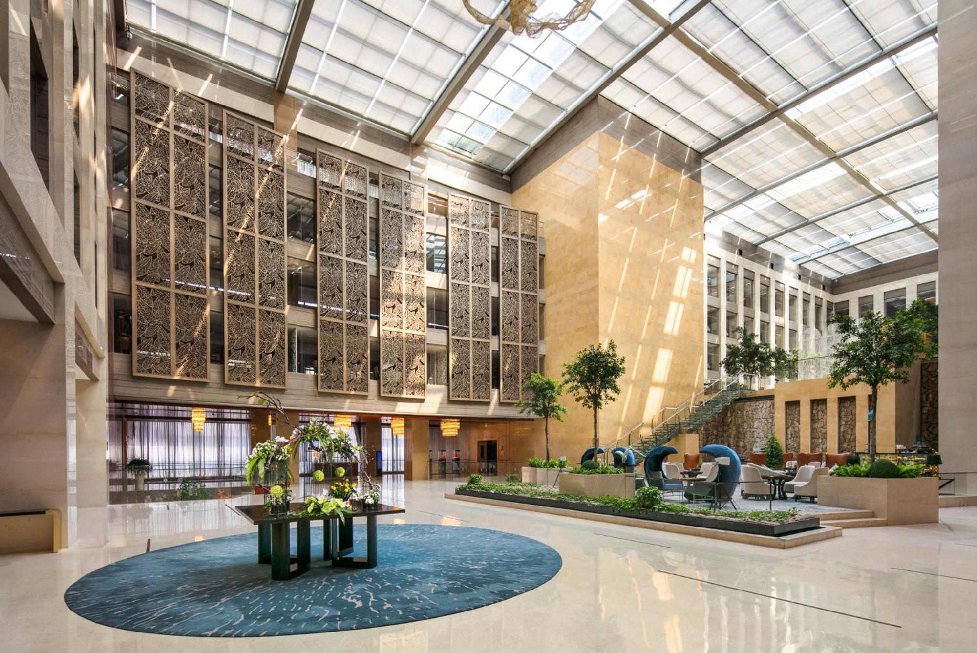 Intercontinental Jinan City Center By Ihg Екстериор снимка